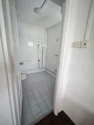 Blk 140 Bukit Batok Street 11 (Bukit Batok), HDB Executive #572928621